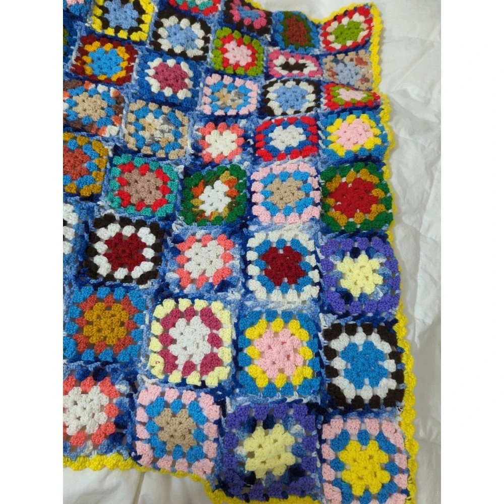 Handmade crocheted granny square‎ Afghan blanket throw yellow trim blue red pink